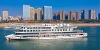 寶鷹集團熱烈祝賀載電量全球最大、充電技術屬世界首創的純電動游輪——“長江三峽1”成功首航